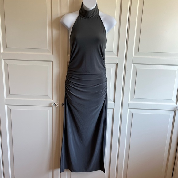 Wilfred
Smooth Matter Remedy Dress Color Coal Grey Size Small Halter & Backless - Picture 7 of 10